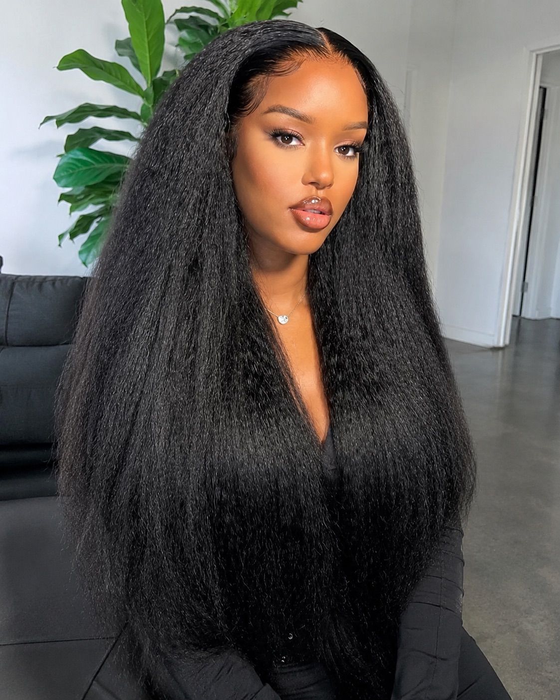 Yaki Straight Black Wig